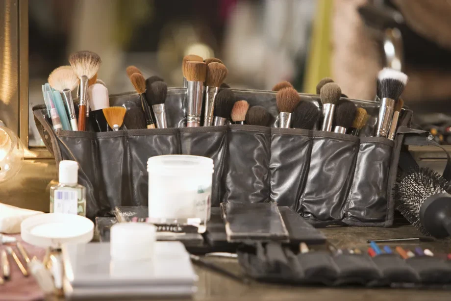 Make-up: Ausbildung und Qualifikation