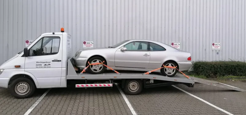 Pannenhilfe, Reifenservice und Batteriehilfe in Frechen Rhein-Erft-Kreis