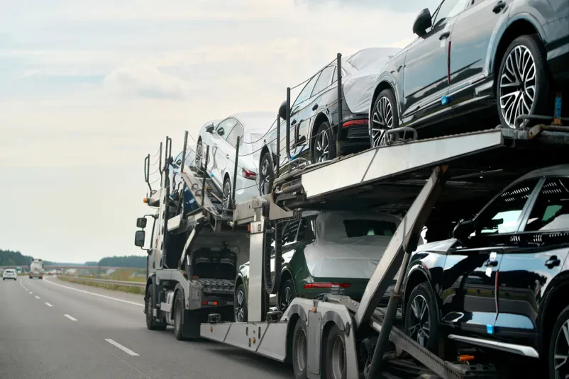 Warum sollten Sie sich für eine Zusammenarbeit mit Skon Autotransport entscheiden?