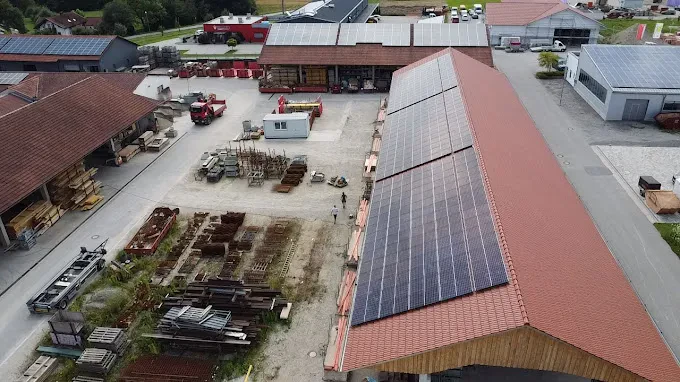 Anbieter von den besten PV-Anlagen in Heldenstein