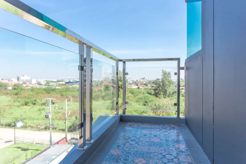 Die beste Wahl für das Erneuern von Balkon und Terrasse
