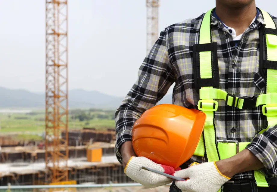 Arbeitskleidung für verschiedene Branchen