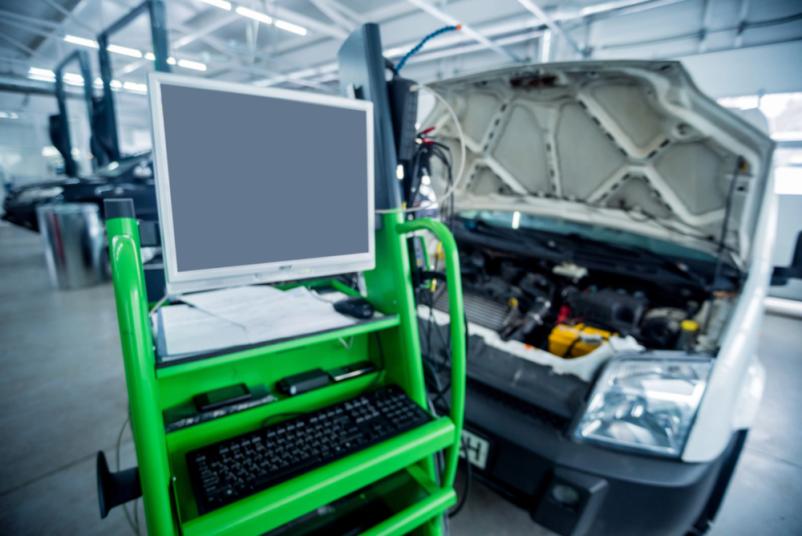 Professioneller Automechaniker in Berlin Haselhorst