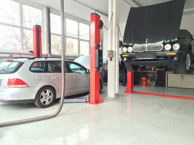 Die beste Autolackiererei und Reifenservice im Großraum Fellbach
