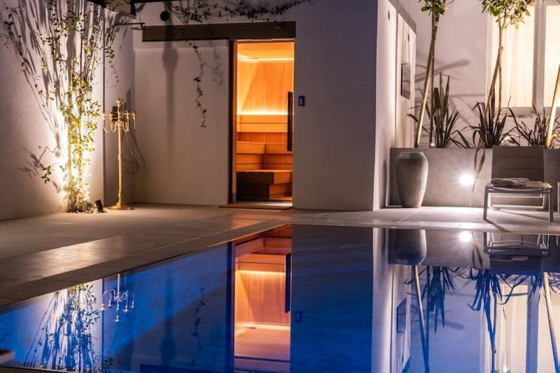 Book your stay at Beatrice today