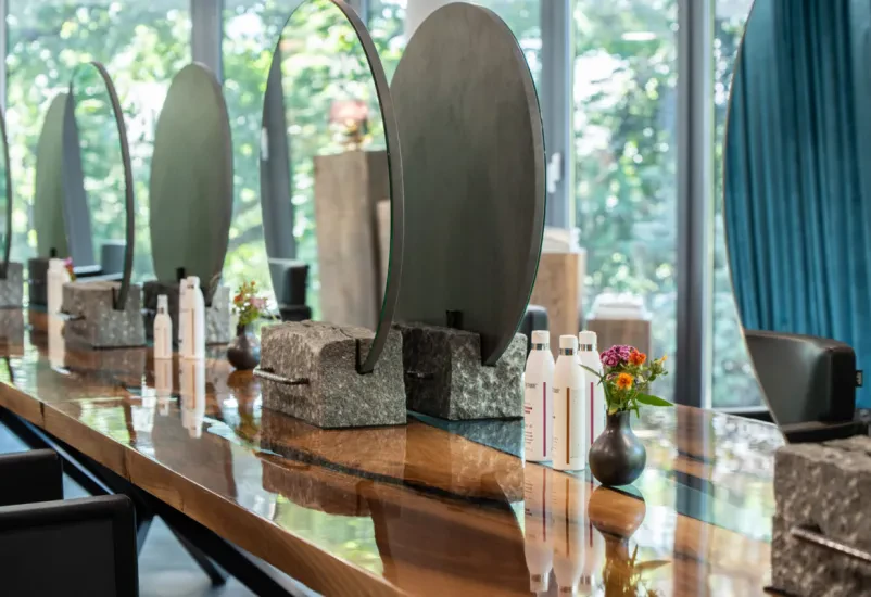 Möbelproduktion für Friseursalons in Oelde und deutschlandweit