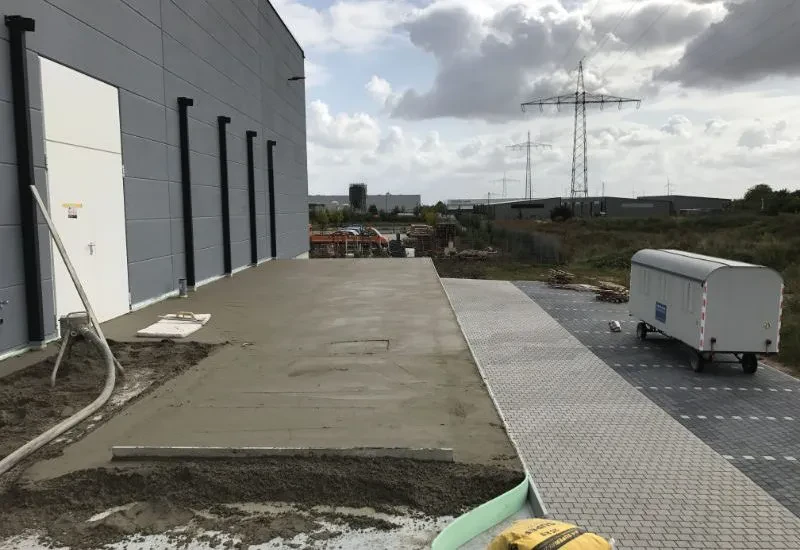 Warum lohnt sich eine Zusammenarbeit mit Estrichleger u. Gebäudetrocknung Heuser & Söhne?