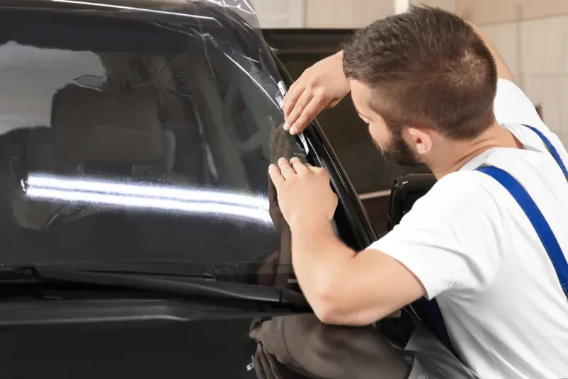Wie hebt sich CarBox GmbH von anderen Anbietern ab?