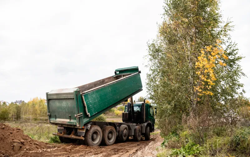 Günstiger Erdtransport und Landschaftspflege in Waiblingen und Baden-Württemberg