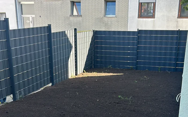 Fachgerechte Zaunsysteme für Privatgärten in Kaiserslautern und Umgebung