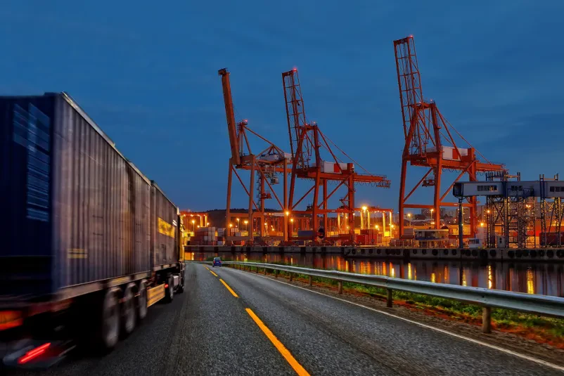 Die beste Wahl für Schwer- und Containertransporte in Elmshorn und ganz Norddeutschland
