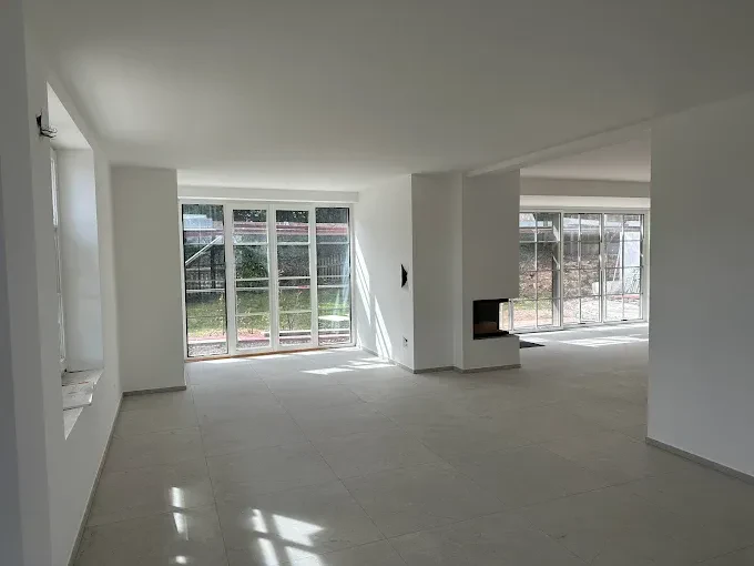 Sanierung für Neubau mit Innenausbau in Denkendorf