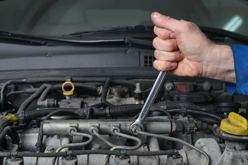 Eine schnelle Reparatur geringer Schäden in Niepars mit Smart-Repair und Spot-Repair