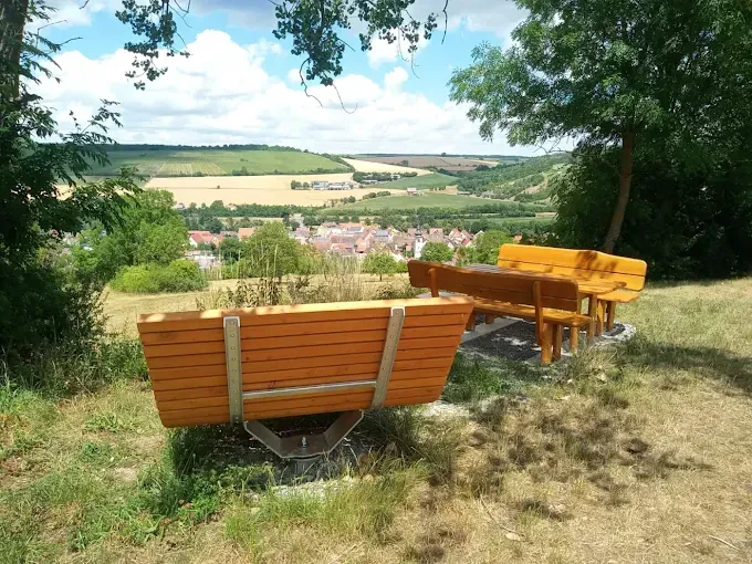 moderne Sonnenliegen in Tauberrettersheim, deutschlandweit