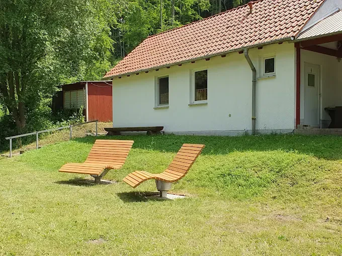 Hochwertige drehbare Sonnenliegen in Tauberrettersheim und ganz Deutschland