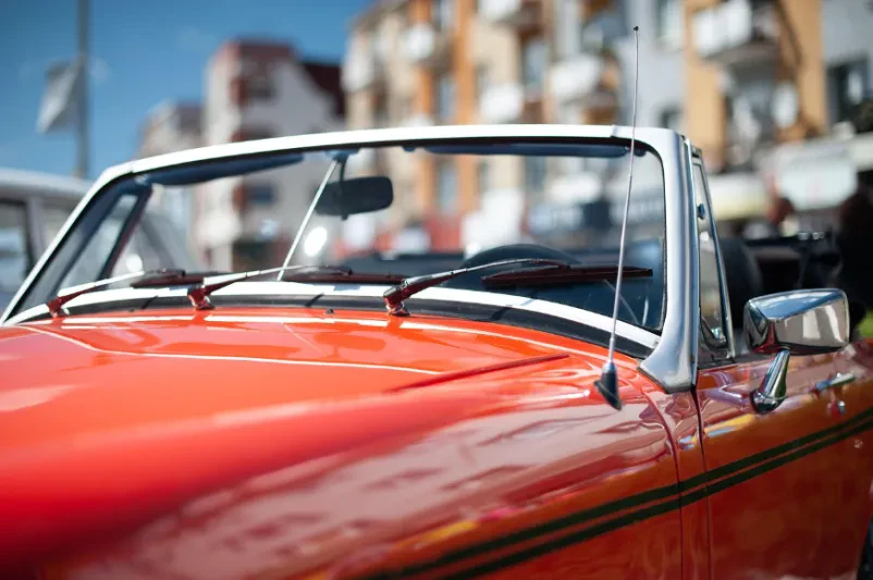 Professionelle Oldtimer-Überführungen in Düsseldorf und europaweit