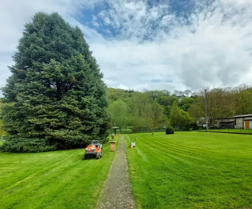 Beste Gartengestaltung Euskirchen, rufen Sie uns an