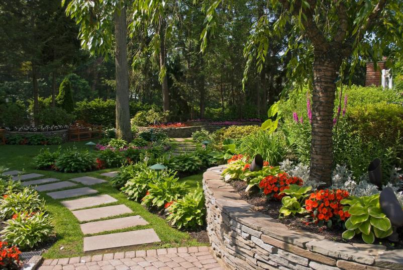 Professioneller Garten- und Landschaftsbauer in Montabaur und Umgebung