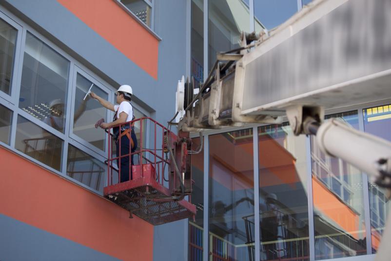 Professioneller Fensterputzer in Niebüll