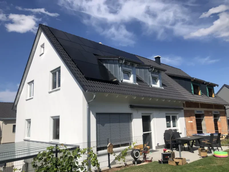 Solaranlagen und Wechselrichter