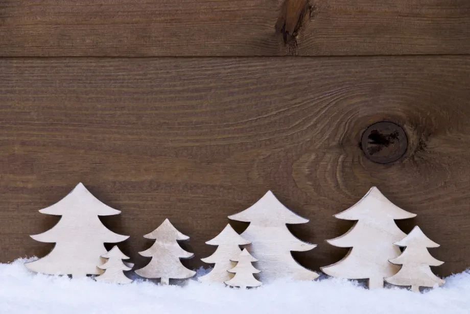 Tradition und den Weihnachtsbaum umweltfreundlich erleben