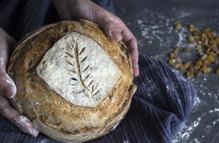 Brot aus lokaler Bäckerei in Deutschland und Industrie