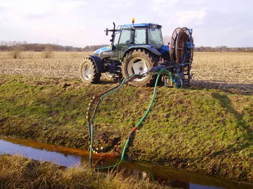 Die besten Anbieter für Drainagespülung und Miststreuen
