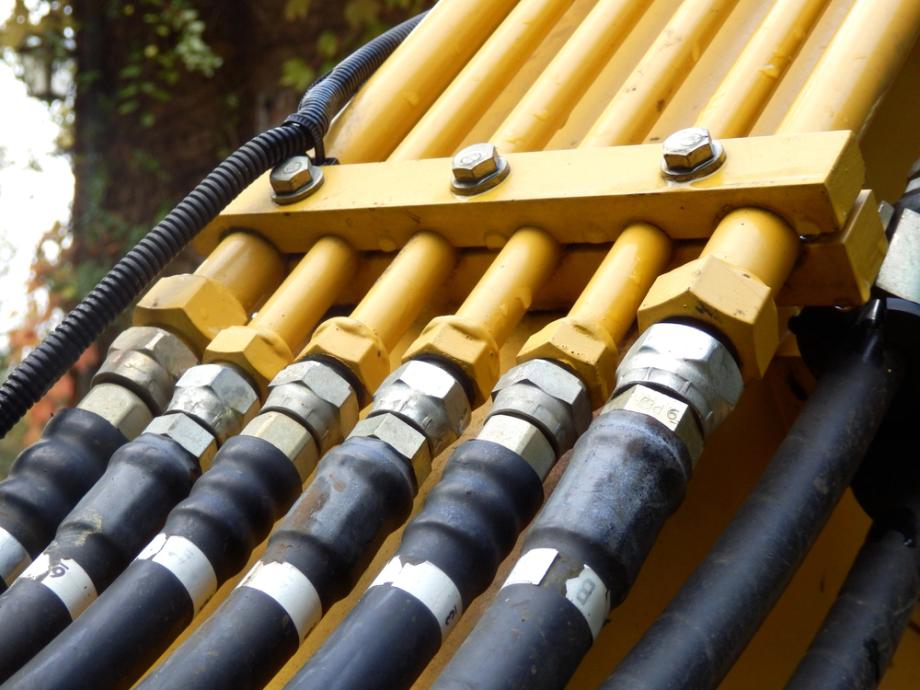 Alles über Hydraulik als Prinzip physikalischer Kraftübertragung