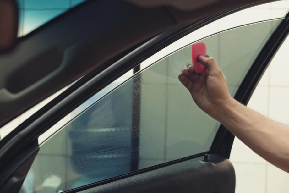 Fenstergestaltung und Scheibentönung für sichtbare Aufwertung