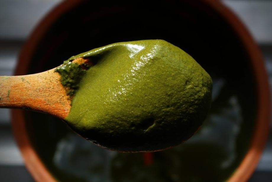 Natürliche, pflanzenbasierte Farbveränderung und emotionale Wirkung auf Selbstbild und Ausstrahlung