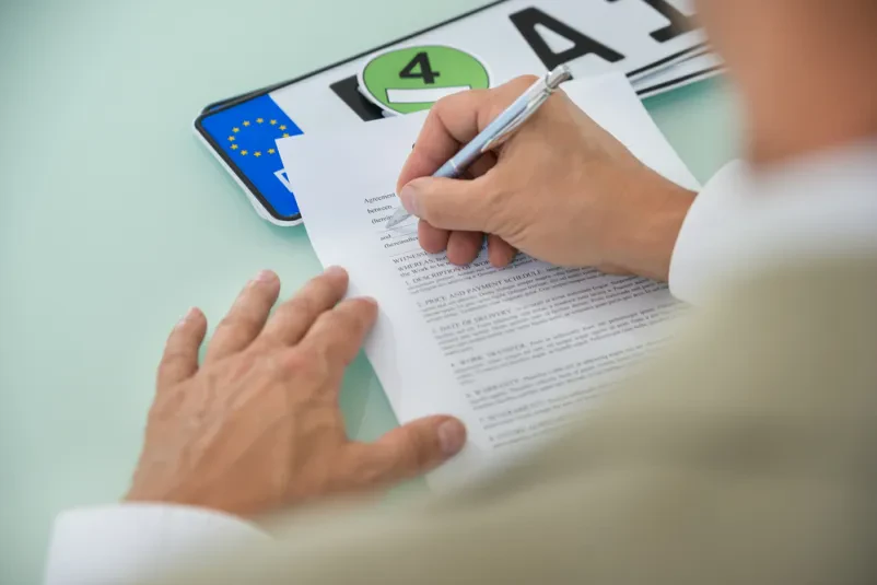 Professionelle Hilfe bei Kurzzeitkennzeichen und Zollkennzeichen Karlsruhe