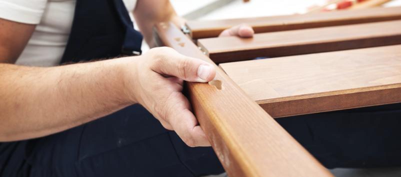 Professioneller Auf- und Abbau von Möbeln