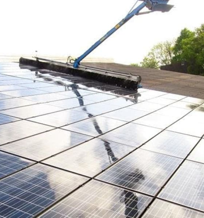 Solaranlagen-Reiniger in Albersdorf