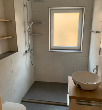 Gute komplett Badsanierung in München, Erding