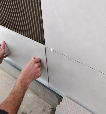 XXL Fliesenleger Erfurt für hochwertige Badsanierung