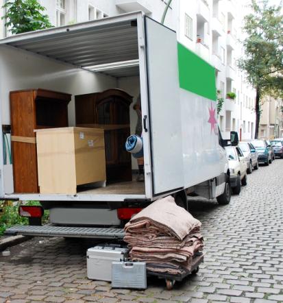 Günstige Entrümpelung in Frankfurt mit fairen Preisen und Top-Service