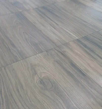 Gute Fußbodenverlegung in Haibach