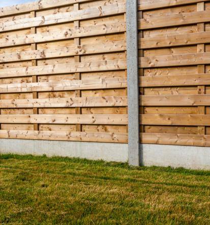 Präzise Montagearbeiten und Zaunbau Bocholt