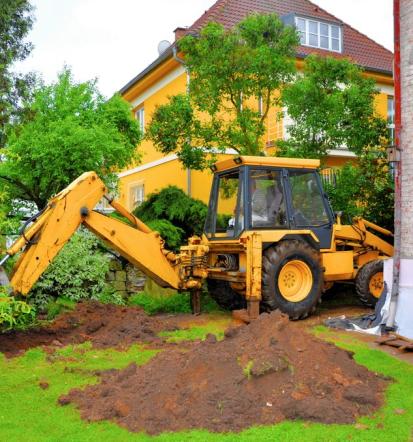 Kostengünstige Garten- und Baggerarbeiten in Berlin