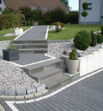 Professioneller Garten- und Landschaftsbauer in Montabaur