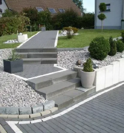 Professioneller Garten- und Landschaftsbauer in Montabaur