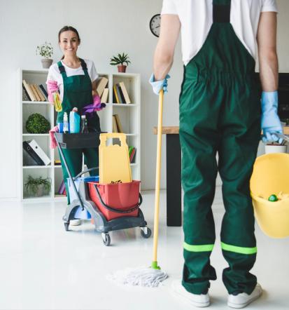 Schnelle Gebäudereinigung in Hannover und Region