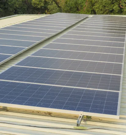 Investieren Sie in erneuerbare Energie mit dem besten Vertrieb und Monteur von Solaranlagen NRW-weit