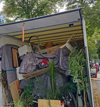 Profis für private Umzüge und Entrümpelungen in Hamburg