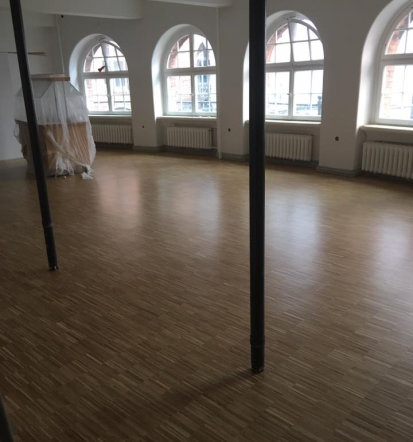 Schnelle Stabparkett-Verlegung in Lütjenburg