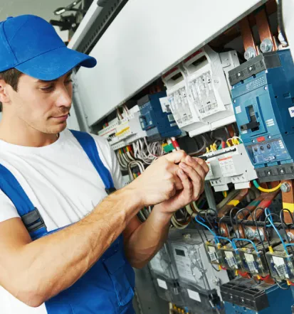 Professioneller Elektro-Notdienst Hamburg mit Umgebung