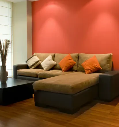 Individuelles Wanddesign mit kräftigen Farben im Landkreis Leipzig