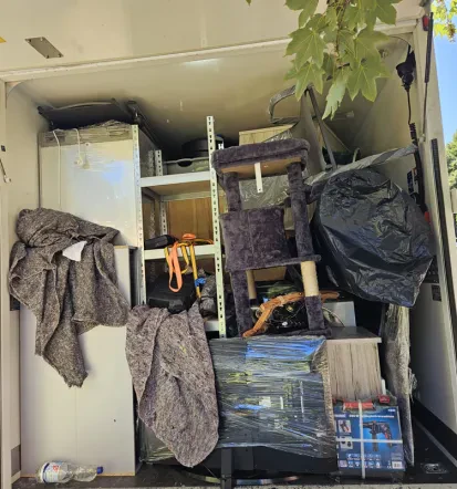Schnelle Umzüge und Wohnungsentrümpelungen in Hamburg