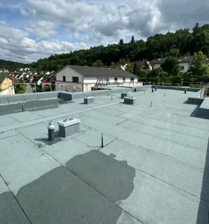 Hochwertige Flachdächer, Satteldächer und Überdachungen mit dem Experten im Rems-Murr-Kreis