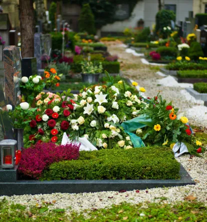 Grabauflösung und Friedhofsdienstleistungen in Schöneberg